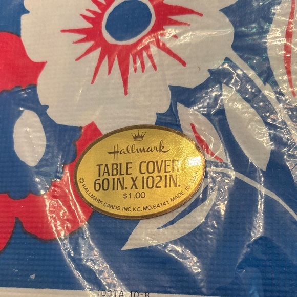 True Vintage PAPER Floral Tablecloth in Blue and Red - Picture 2 of 3